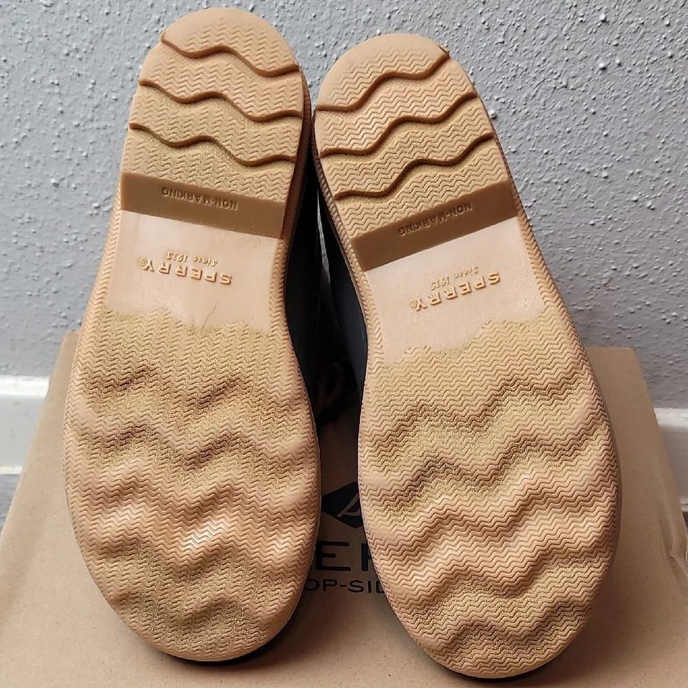 Sperry Kids Tan and Black Port Boots Size 1